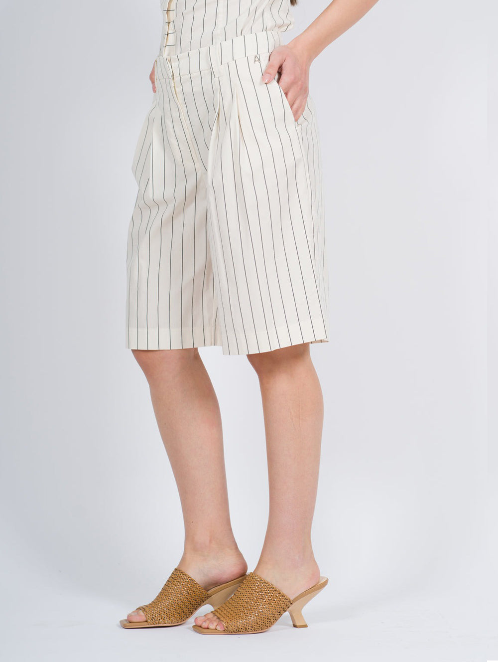 Bermuda Casual Actitude da Donna - Avorio