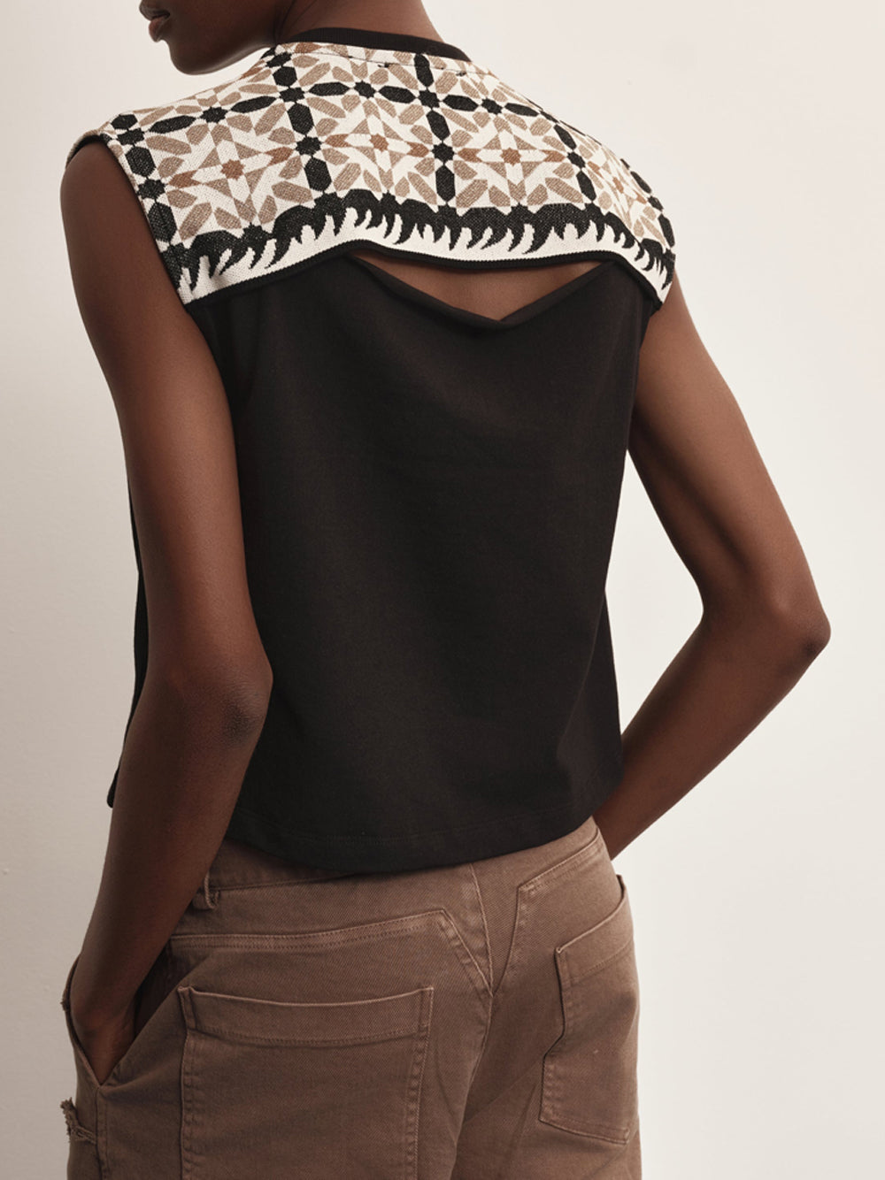 T-shirt Akep da Donna - Nero