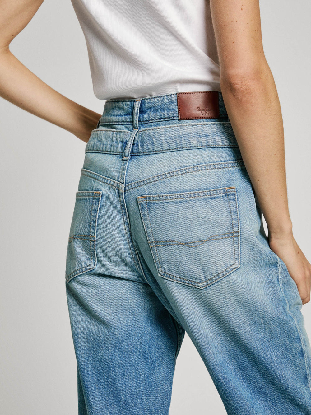 Jeans Tapered Pepe Jeans da Donna - Denim