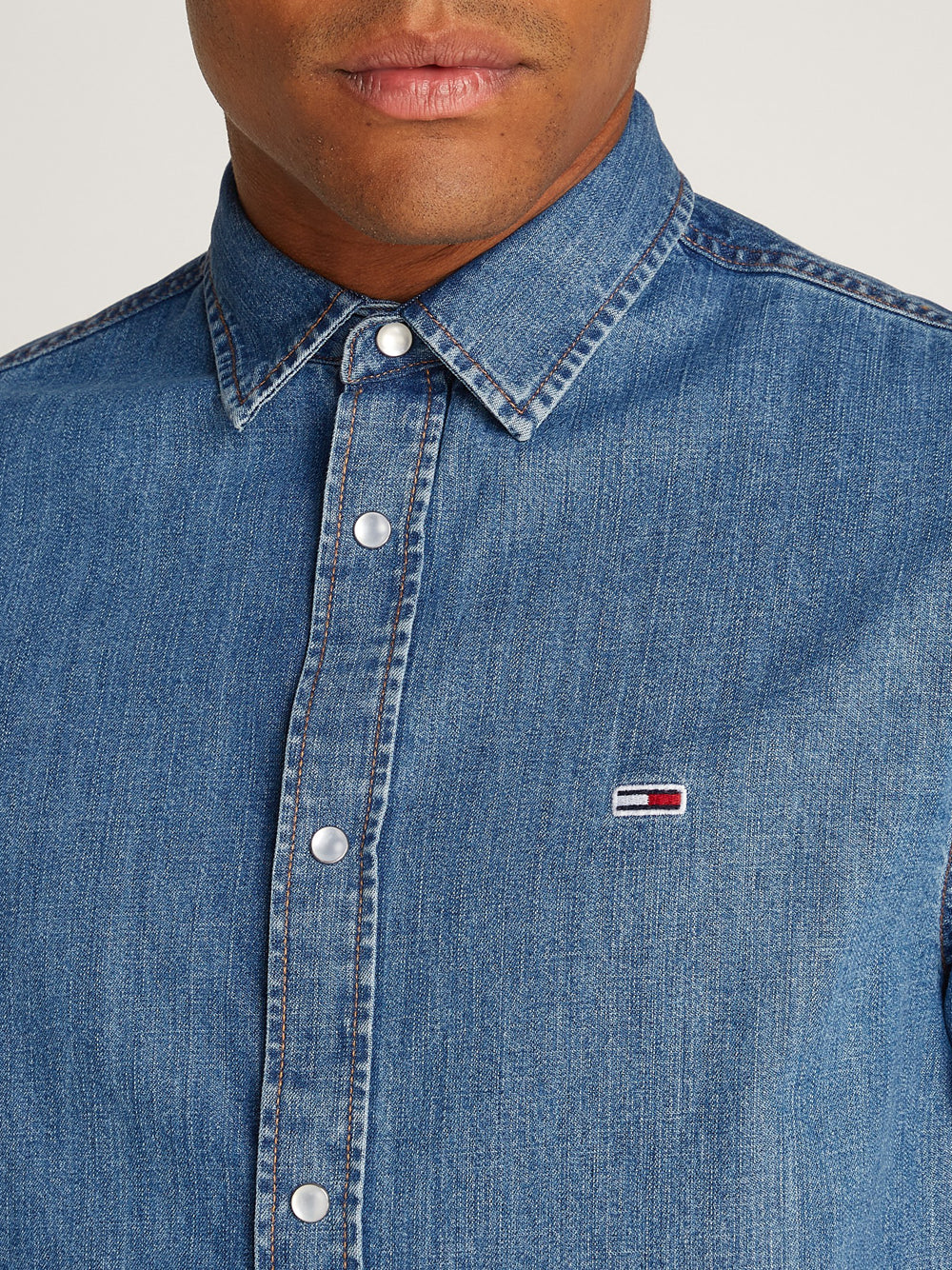 Tommy Hilfiger Tommy Hilfiger Camicia Manica Lunga Uomo Mod. DM0DM21102 1A5 DENIM Blu