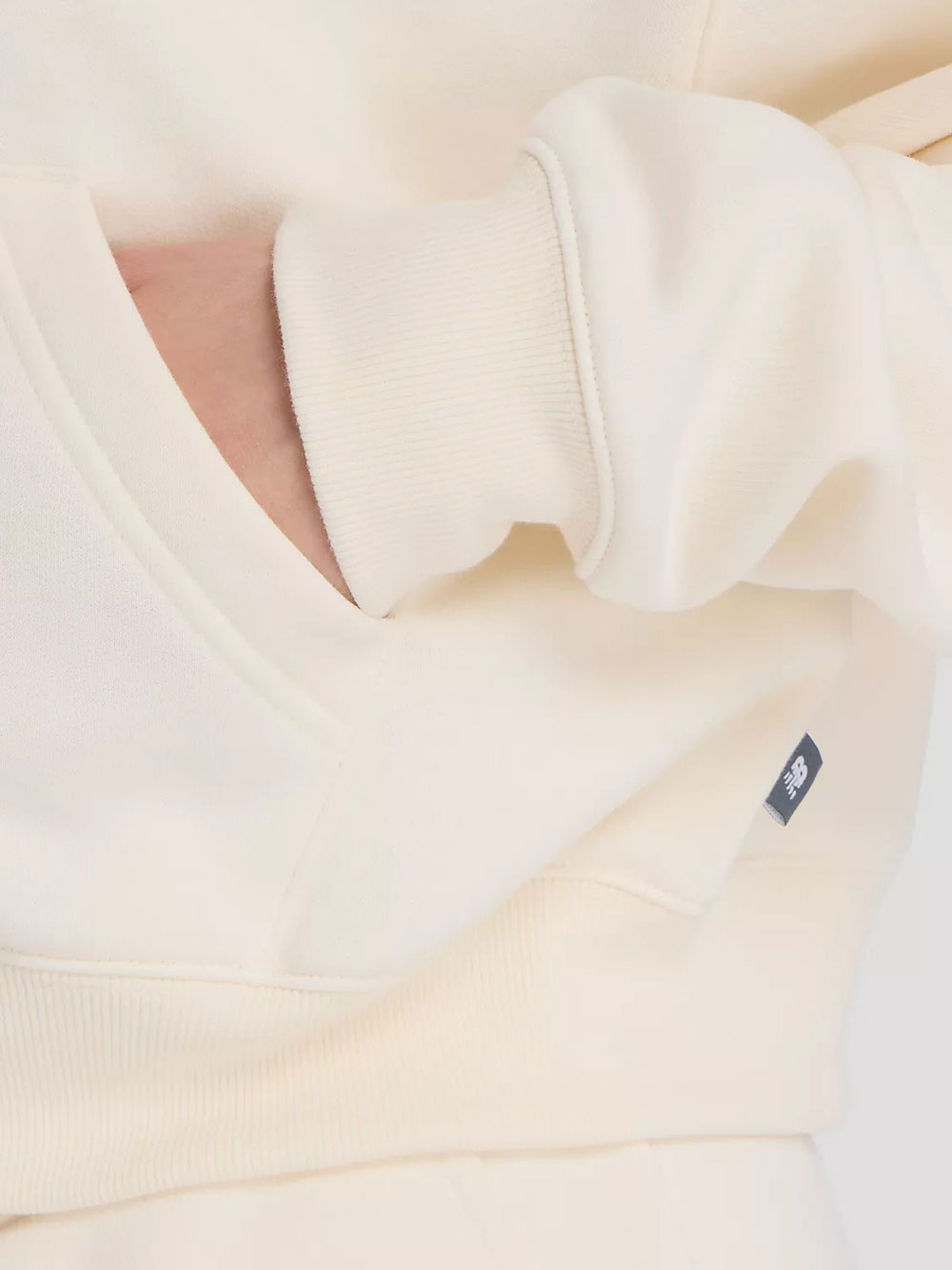 Felpa Zip New Balance Linear Heritage da Donna - Avorio