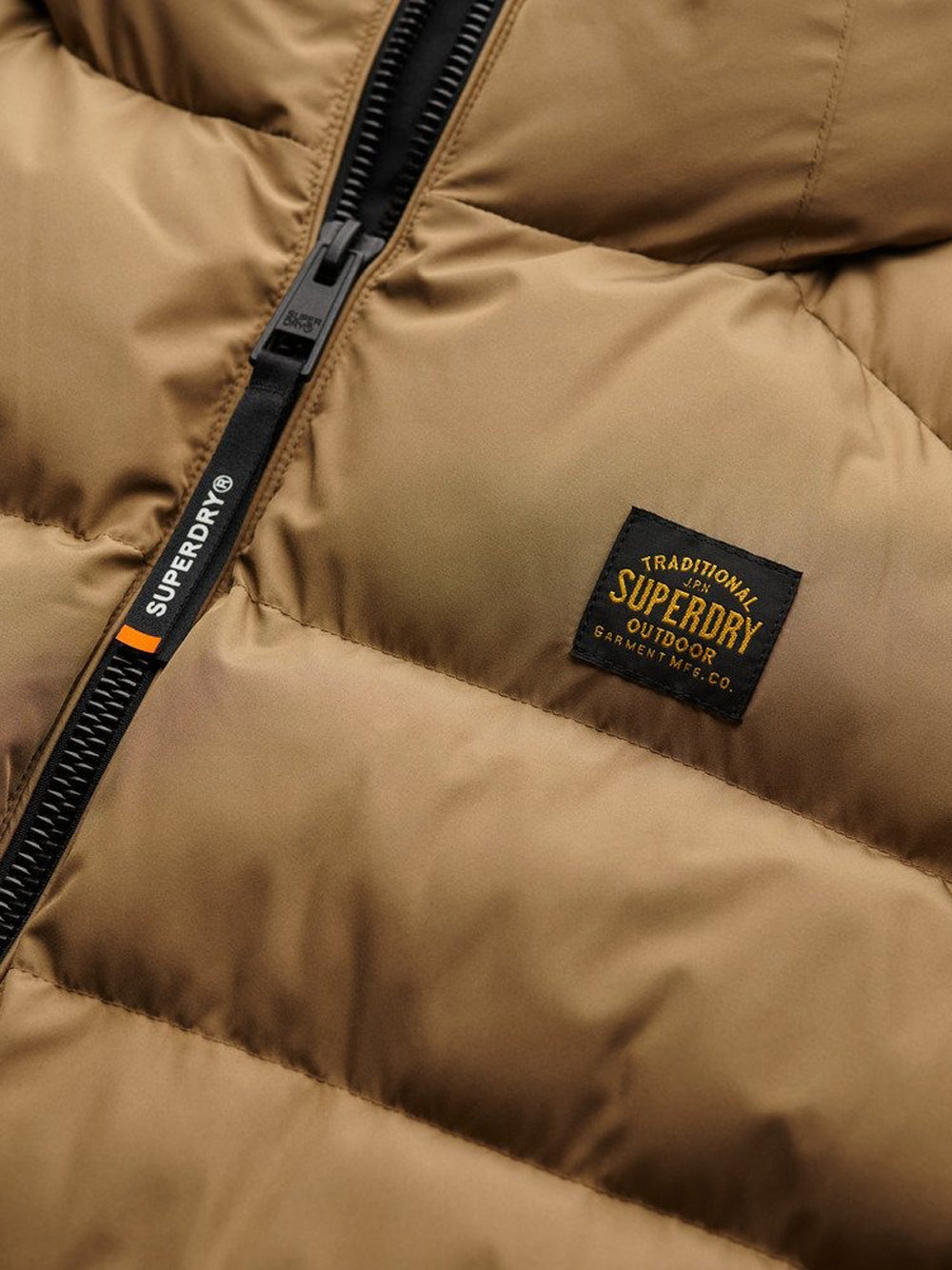 Smanicato Superdry Sports Puffer da Uomo - Marrone