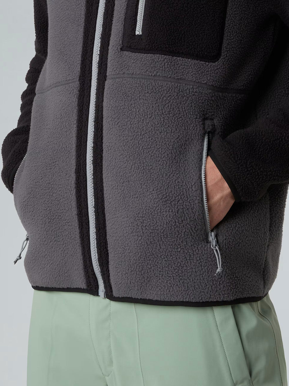 Giubbino The North Face Pile Yumiori da Uomo - Grigio