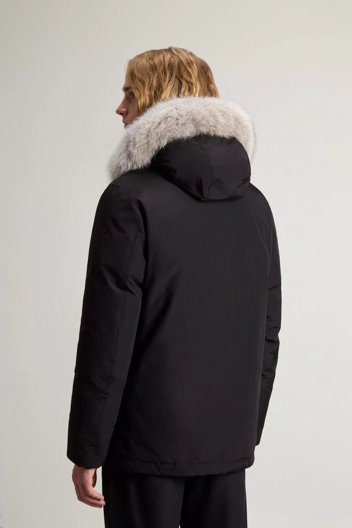 Woolrich Giubbotto ARCTIC DETACHABLE FUR ANORAK Uomo Mod. CFWOOU0484MRUT0001 BLK BLACK Nero