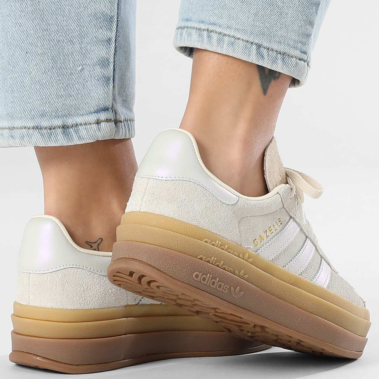 Adidas Scarpa Donna Mod. IH6782 GAZELLE BOLD WHT/CRE Beige