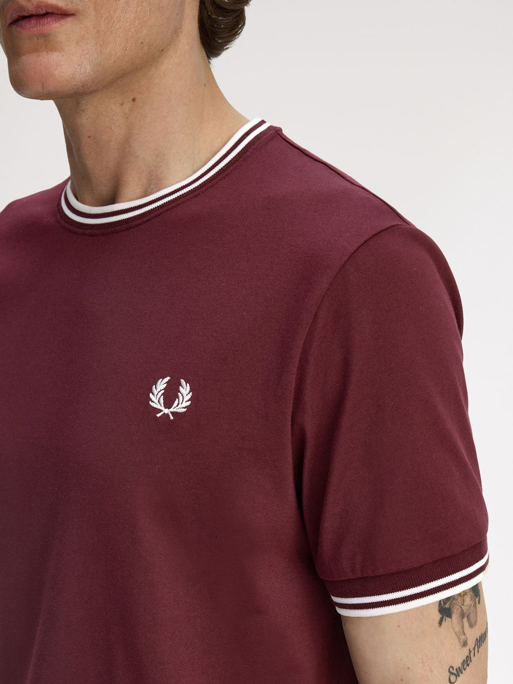 T-shirt Fred Perry Twin Tipped da Uomo - Bordeaux