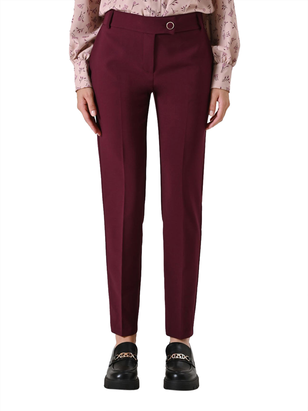 Rinascimento Pantaloni Bordeaux in Tessuto Tecnico skinny Rosso
