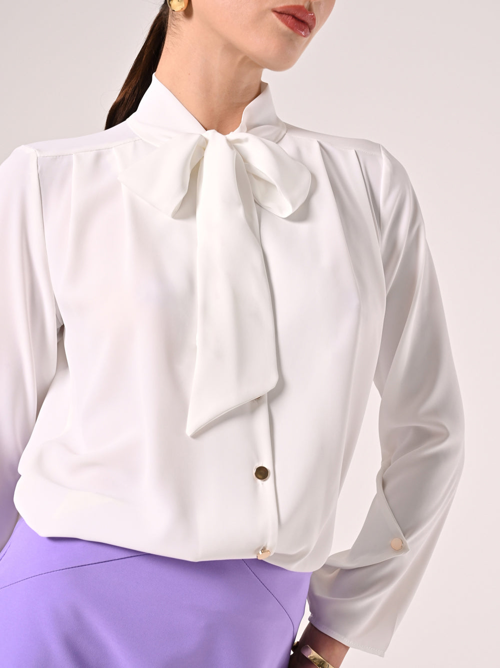 Rinascimento Blusa con fiocco Bianco