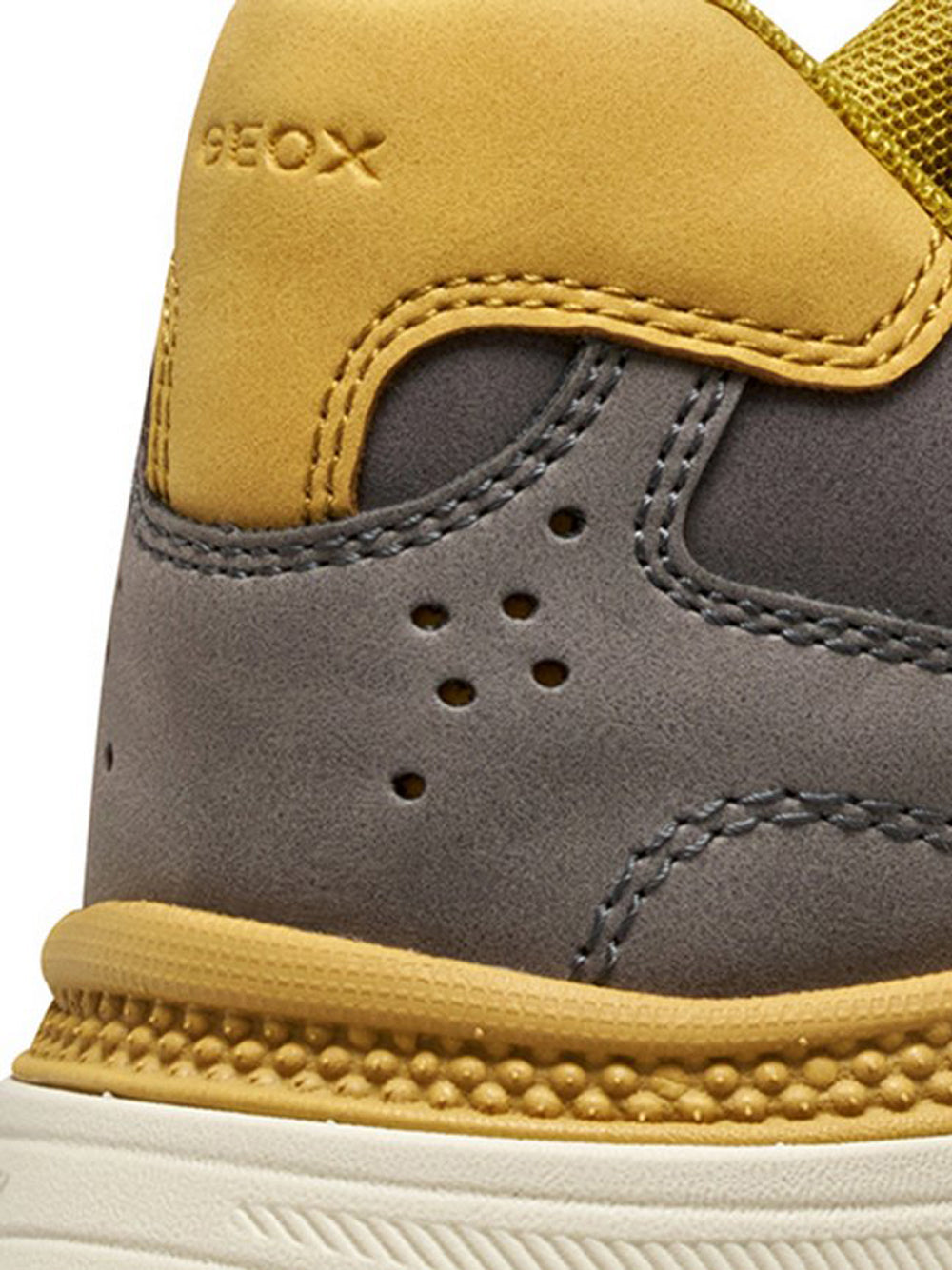 GEOX Sneakers Spherica Uomo - modello U56HUA 0CQ22 Grigio