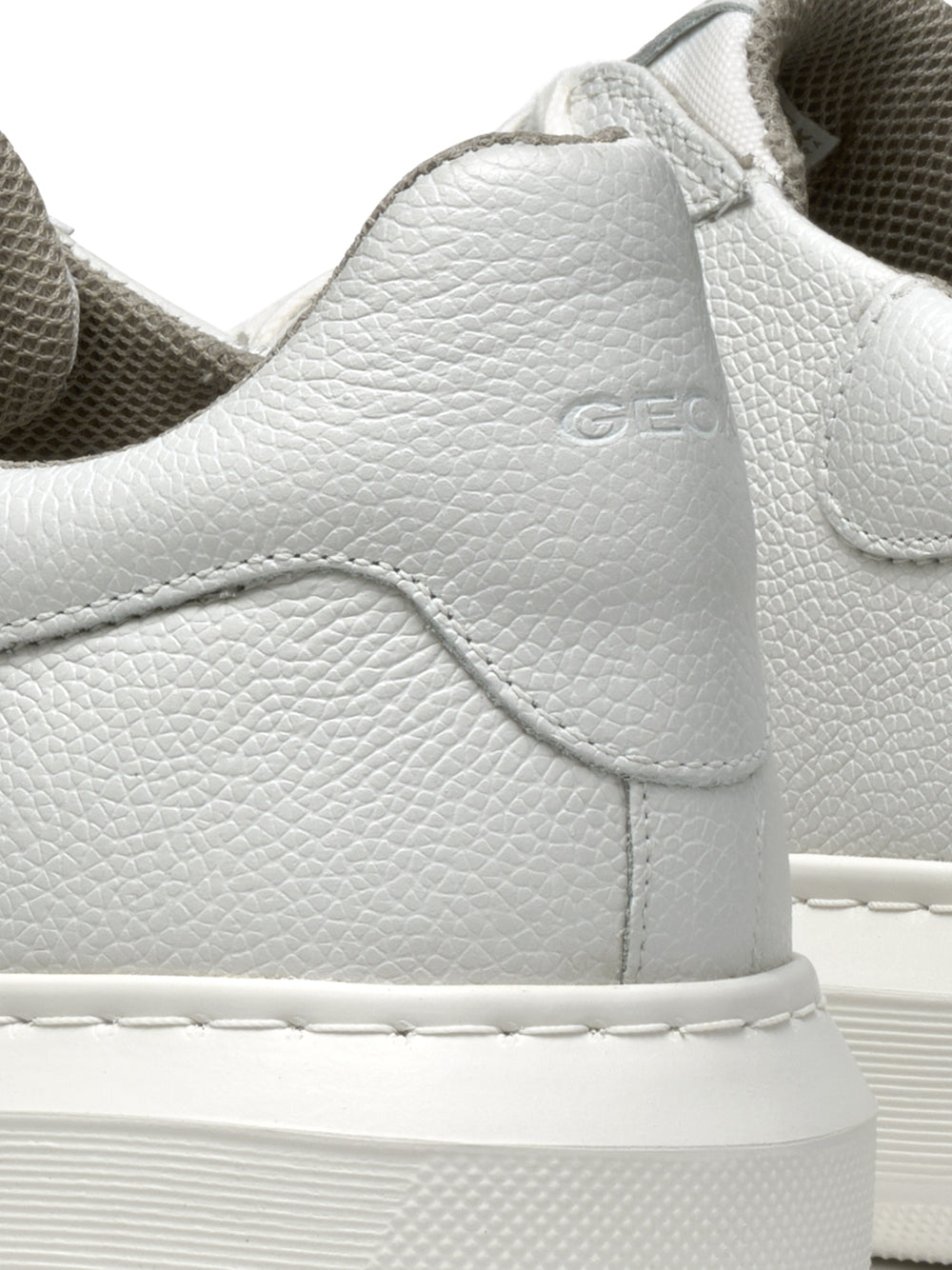 GEOX Sneakers Uomo - modello U455WD47 Bianco