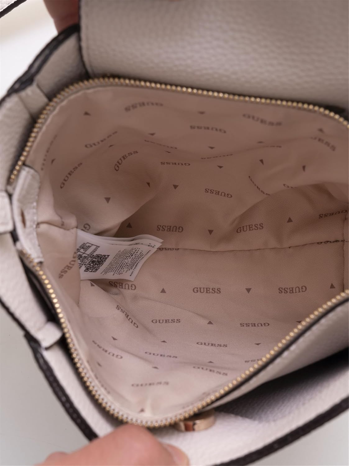 GUESS Borsa a Secchiello Donna - modello HWPG9648030 Rosa