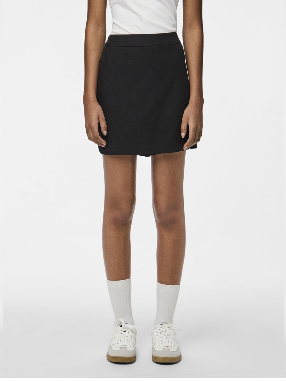 PIECES Shorts Donna - modello 17142276 Nero