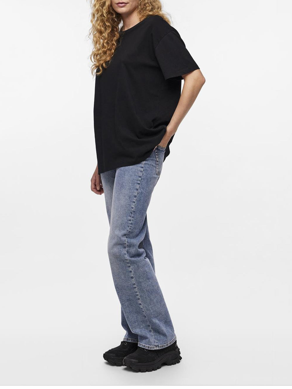 PIECES T-shirt Donna - modello 17146318 Nero