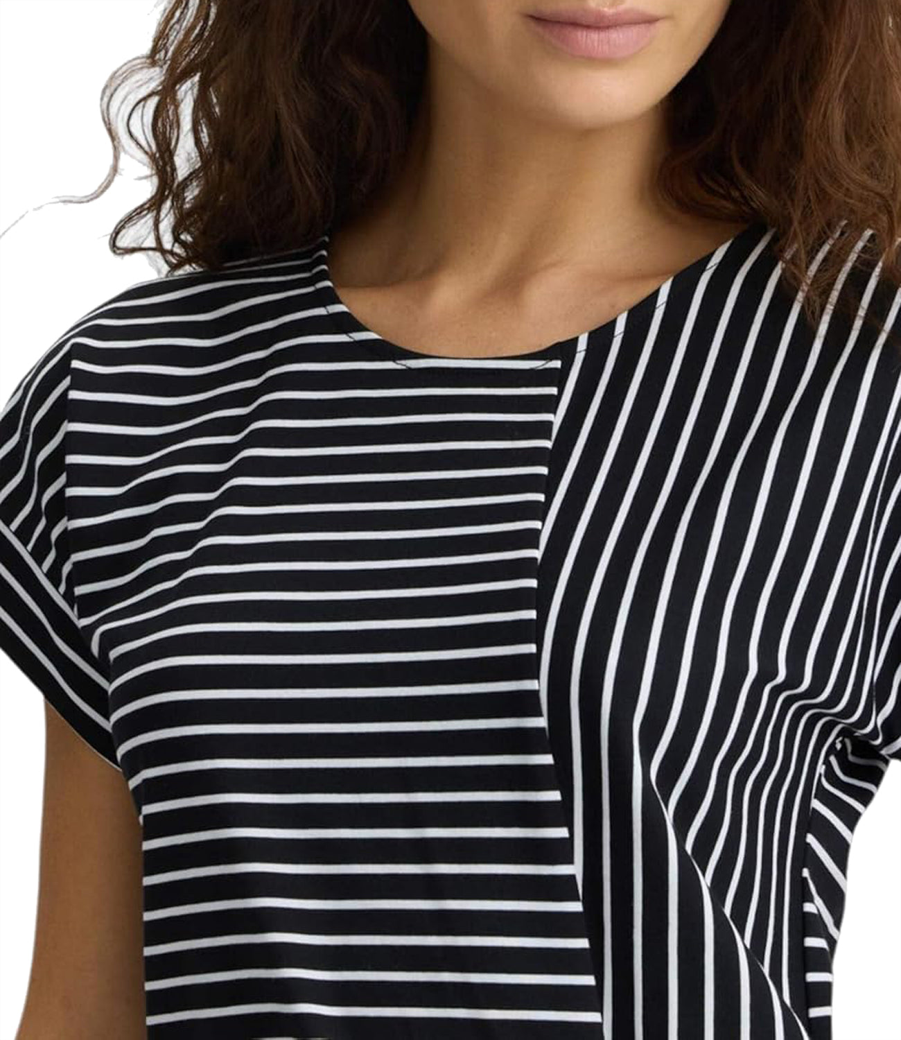 Liu Jo Liu Jo T-shirt T-Shirt Basica M/C Donna Mod. VA5182 J4909 M9173 Nero/Riga Sn.White
