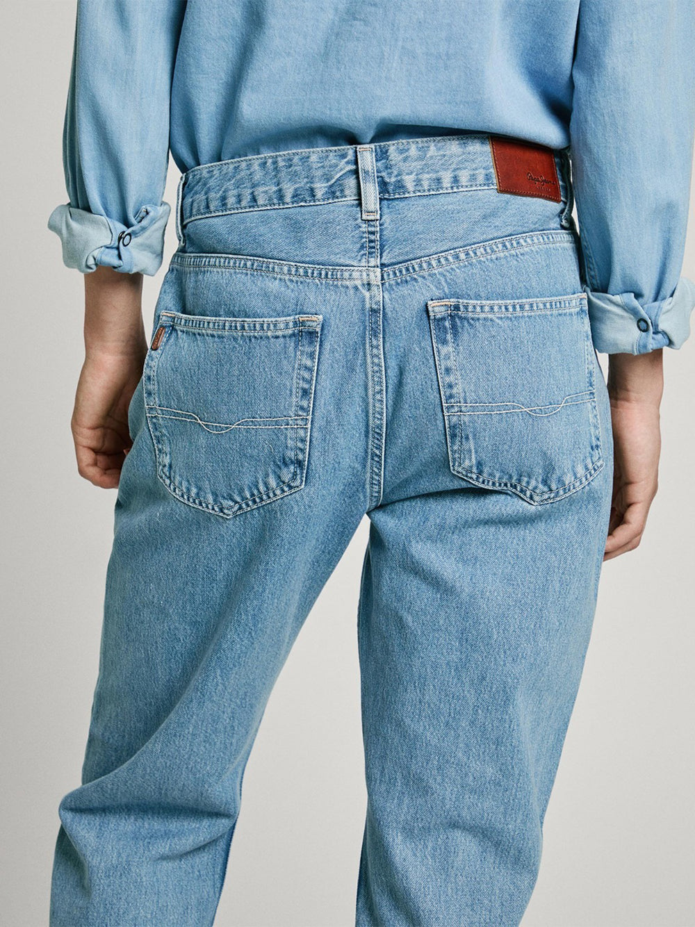 Jeans Tapered Pepe Jeans Iceberg da Donna - Denim