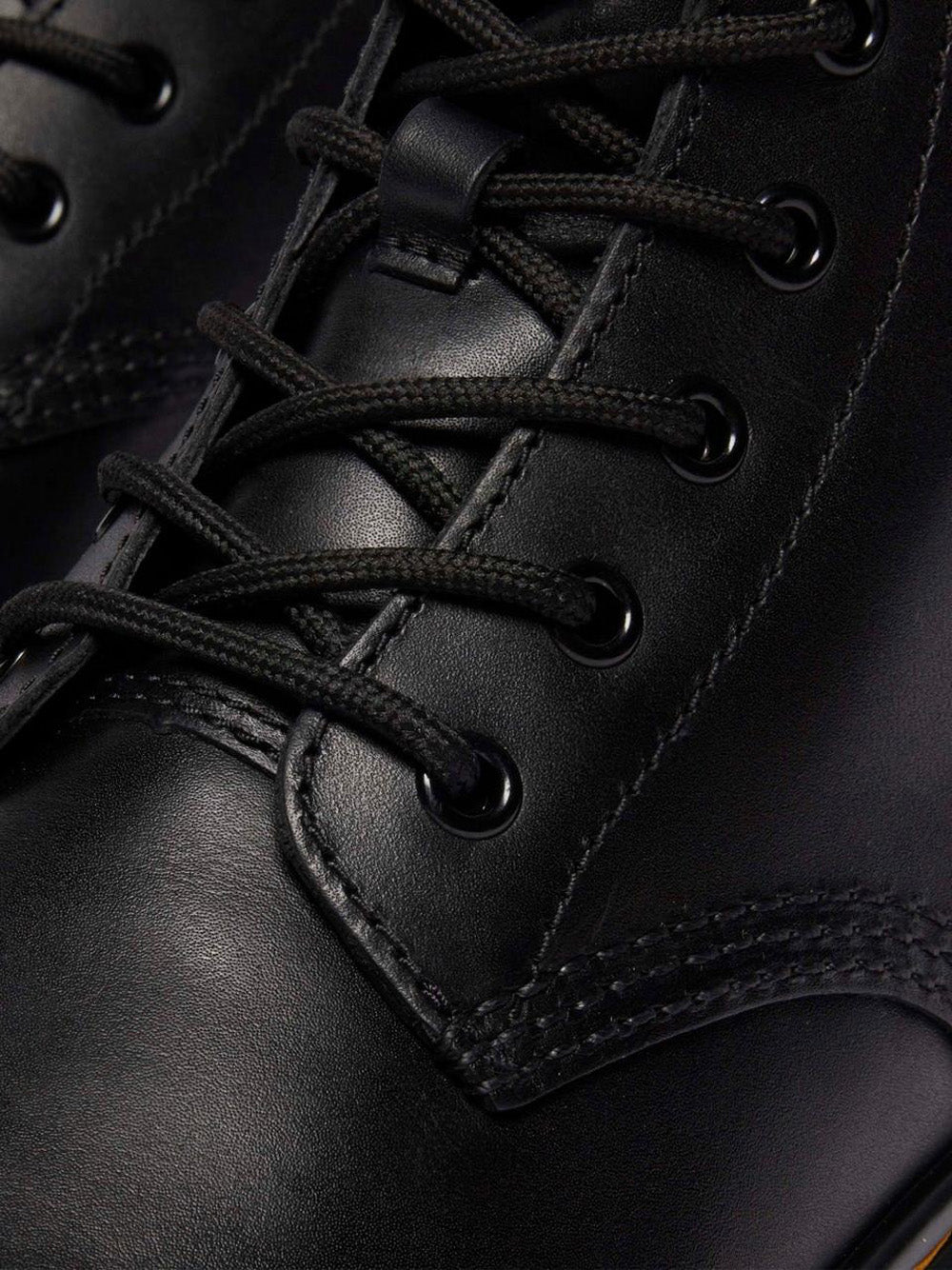 Stivaletto Dr. Martens Brookline Chukka da Uomo - Nero