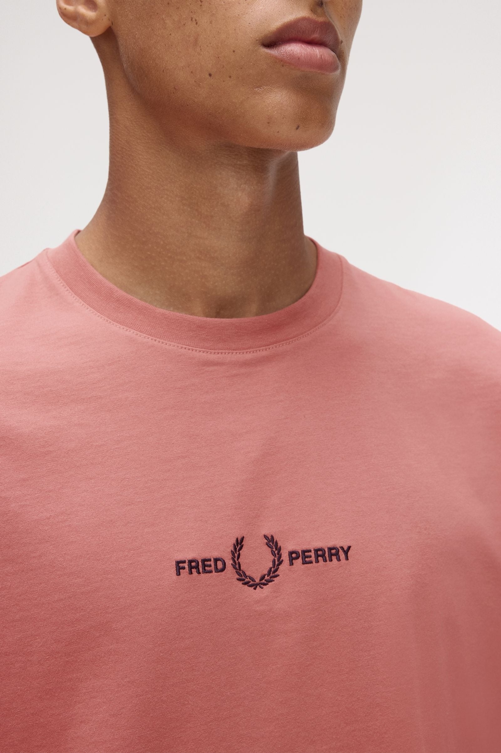 T-shirt Fred Perry da Uomo - Rosa