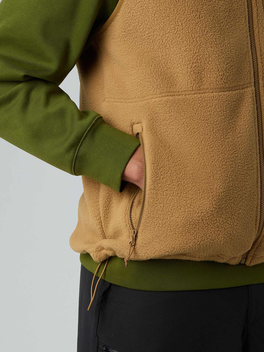 Smanicato The North Face Yumiori da Uomo - Marrone