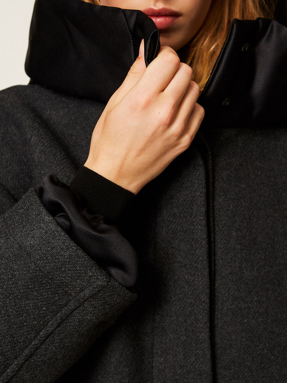 Cappotto Twin Set da Donna - Nero