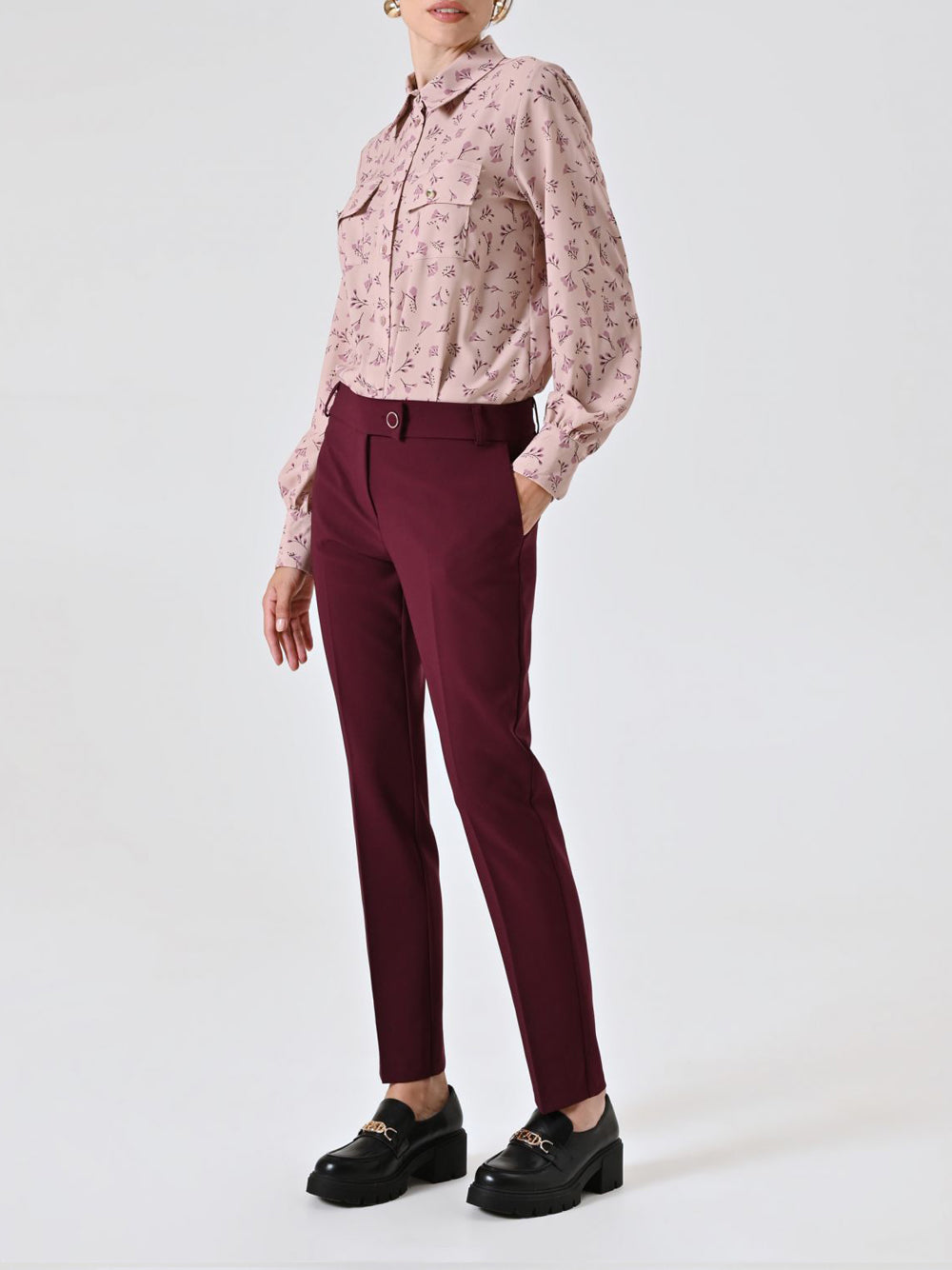 Rinascimento Pantaloni Bordeaux in Tessuto Tecnico skinny Rosso