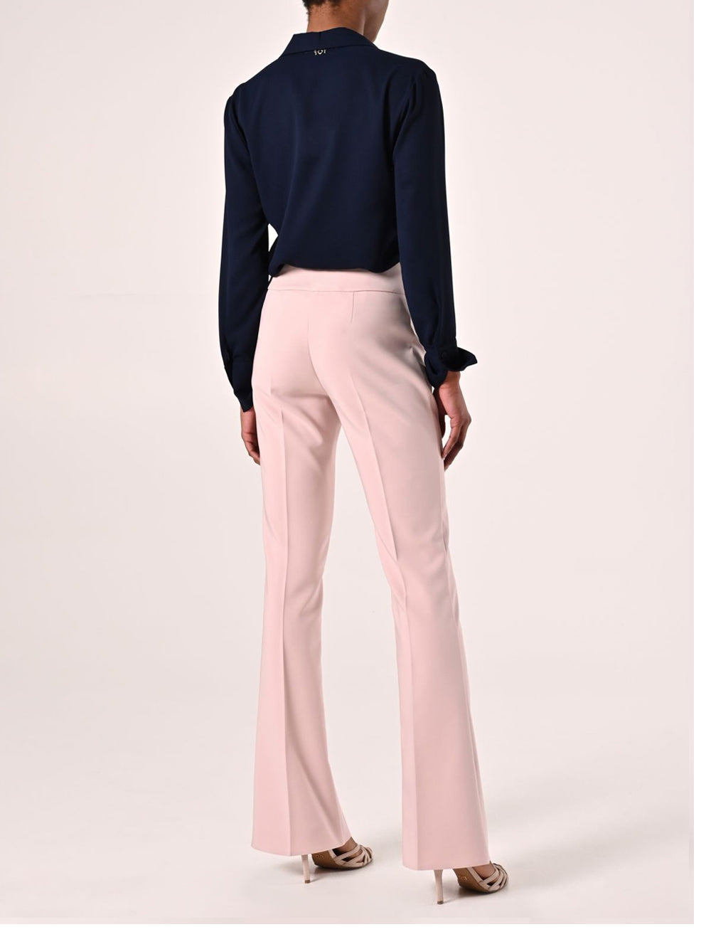 Rinascimento Pantalone flare Rosa