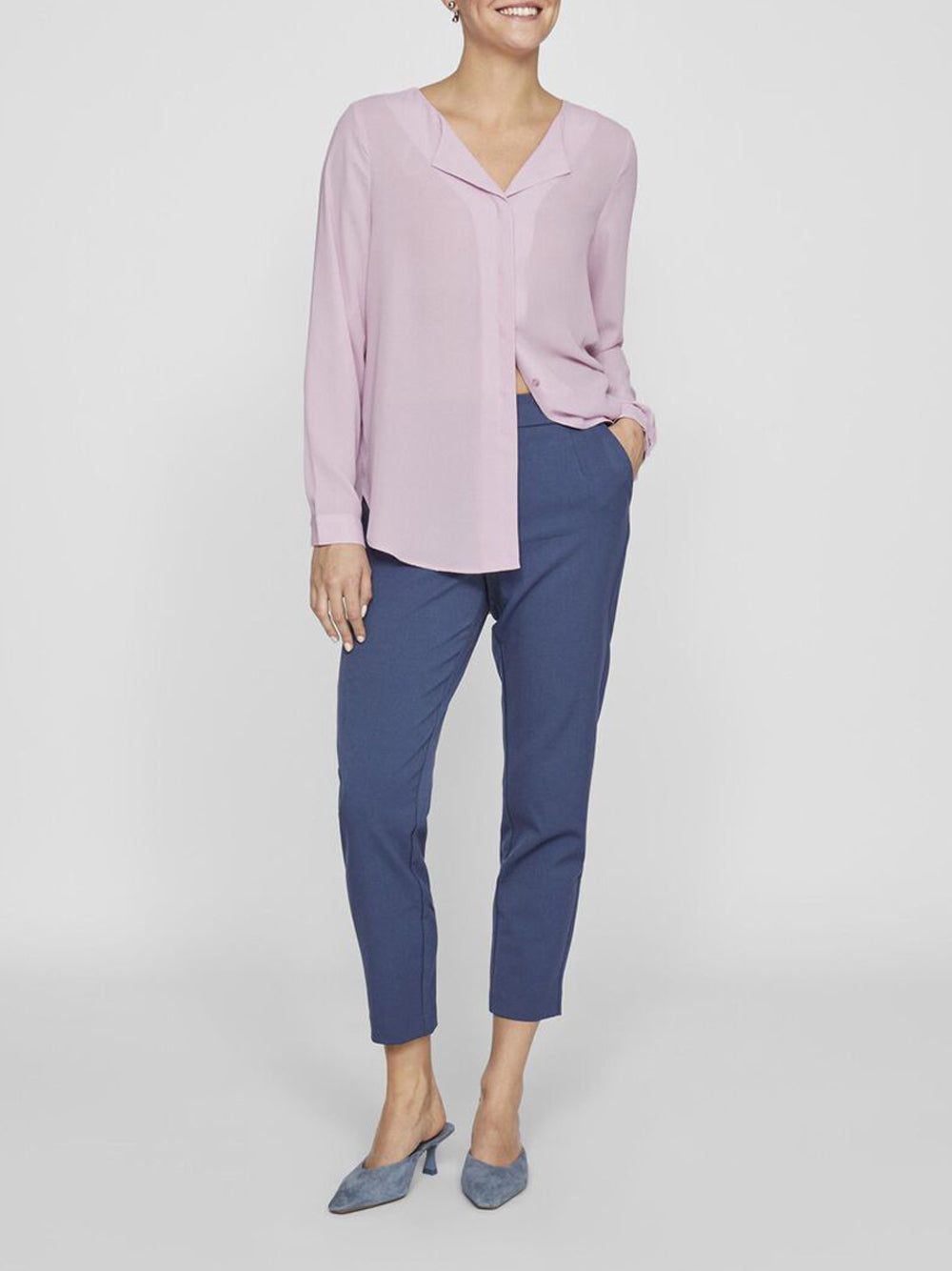 Vila Blusa Lucy Rosa