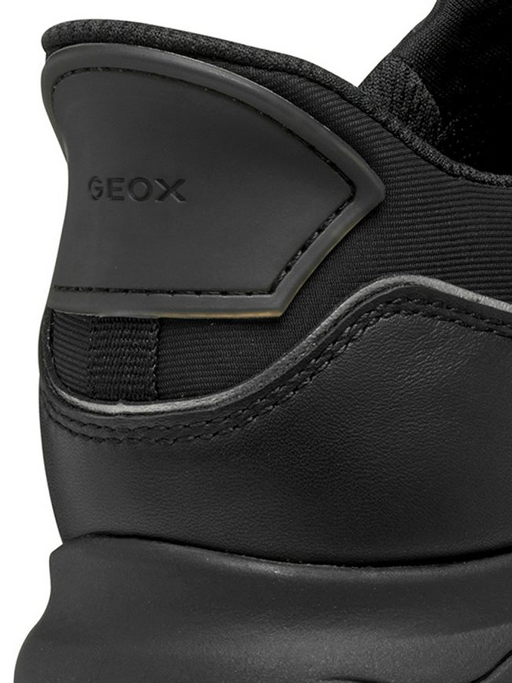 GEOX Sneakers Spherica Donna - modello D567MB 85 Nero