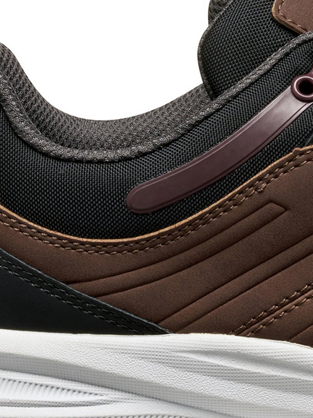 GEOX Sneakers Uomo - modello U56M2A 0EK3R Marrone