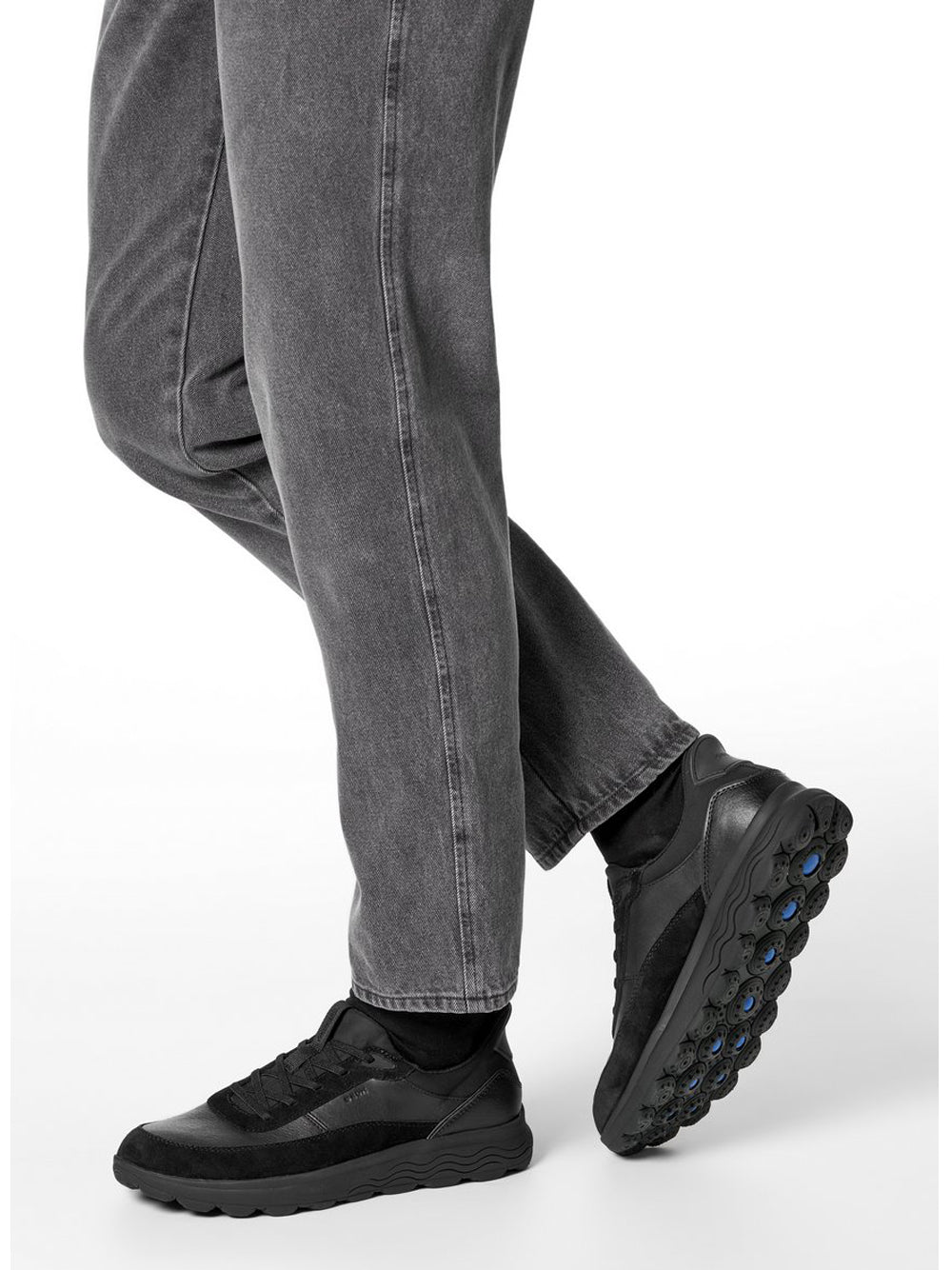 GEOX Sneakers Uomo - modello U56MPA 8522 Nero