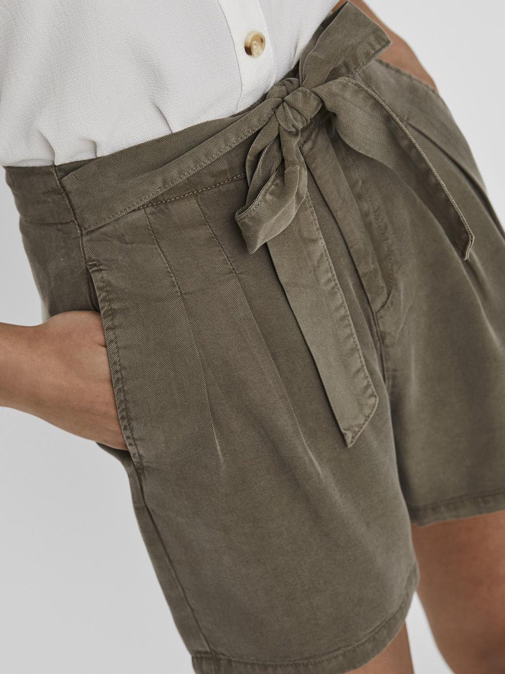 VERO MODA Shorts Donna - modello 10209543 Beige